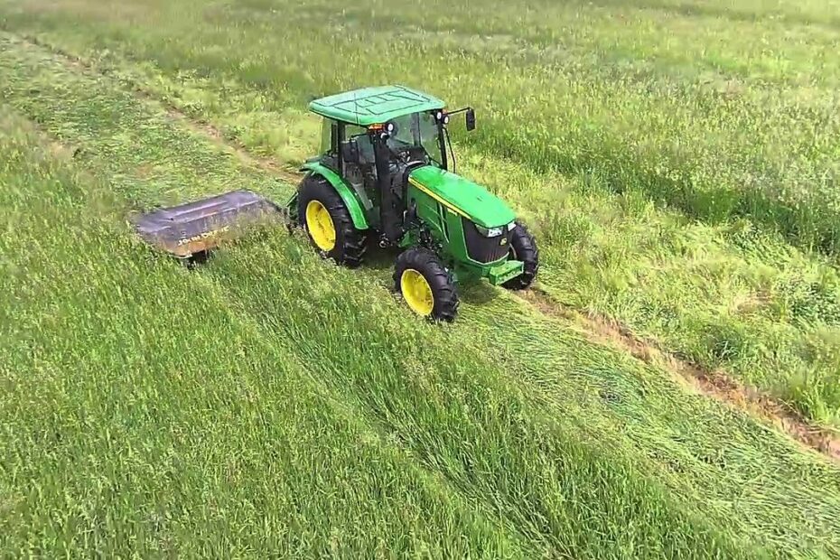 How to Cut Hay with a Disc Mower