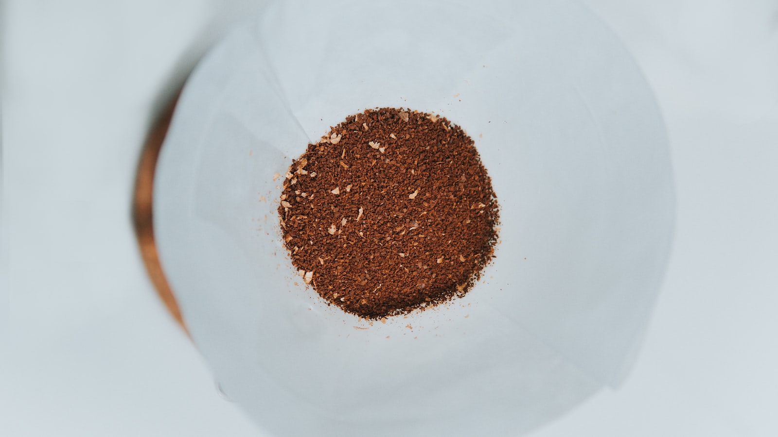 Ensuring Proper ‍Application of Coffee Grounds‌ to ‍Maximize Palm Tree Health