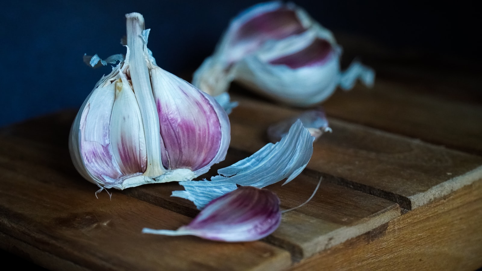 Step-by-Step Guide to Successful Garlic Planting in Massachusetts