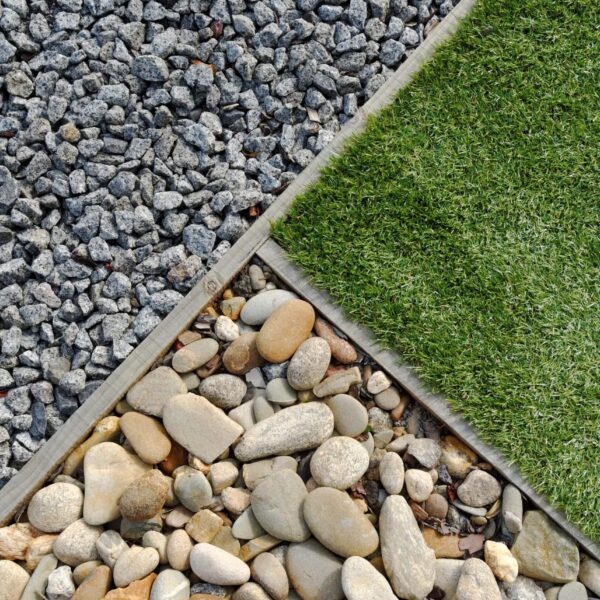 Can You Put Rocks on Top of Mulch